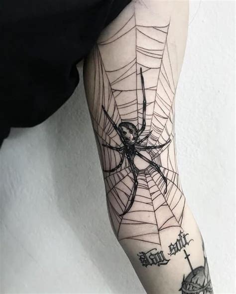 92 Tatuajes de arañas y telarañas (Con su。